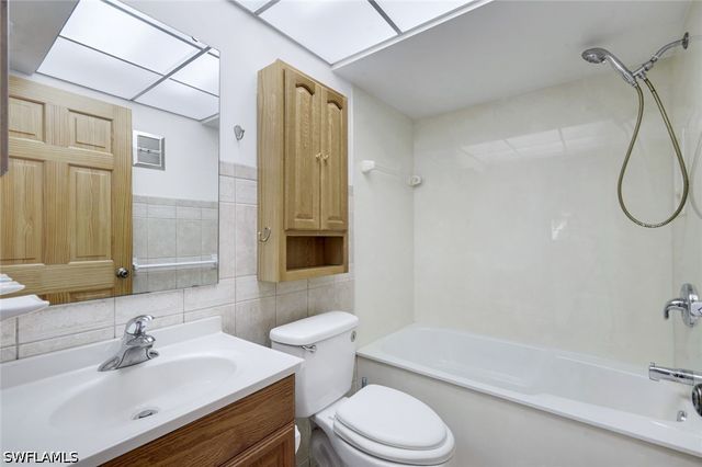 6302 Hofstra CT W, Fort Myers, FL 33919