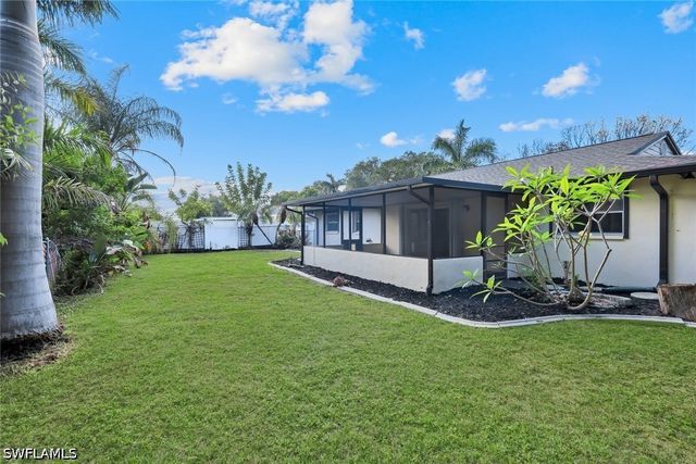 6302 Hofstra CT W, Fort Myers, FL 33919