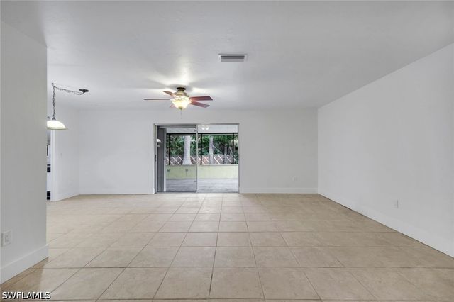 6302 Hofstra CT W, Fort Myers, FL 33919