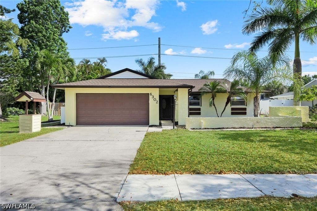 6302 Hofstra CT W, Fort Myers, FL 33919