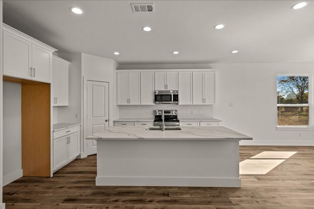 3214 Willow Road, Celeste, TX 75423