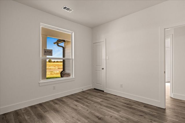 3214 Willow Road, Celeste, TX 75423