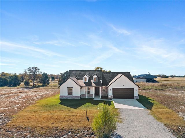 3214 Willow Road, Celeste, TX 75423