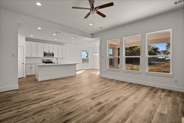 3214 Willow Road, Celeste, TX 75423