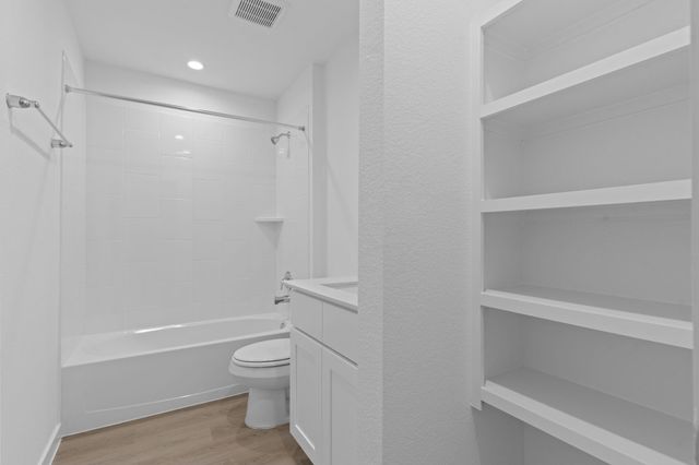 1023 River Coral, Alvin, TX 77511