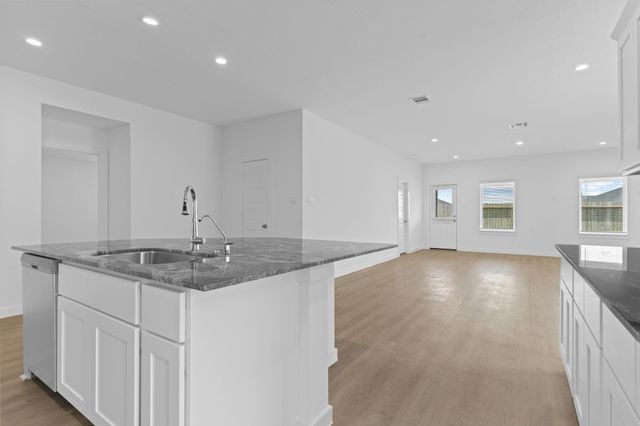 1023 River Coral, Alvin, TX 77511