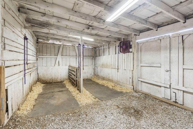 3259 W Farm Rd 60, Springfield, MO 65803