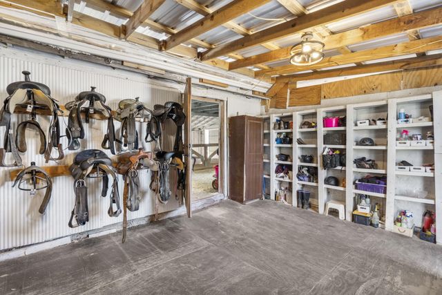 3259 W Farm Rd 60, Springfield, MO 65803