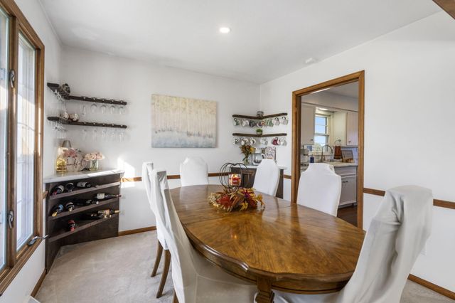 3259 W Farm Rd 60, Springfield, MO 65803