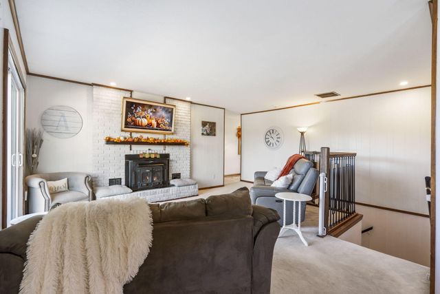 3259 W Farm Rd 60, Springfield, MO 65803