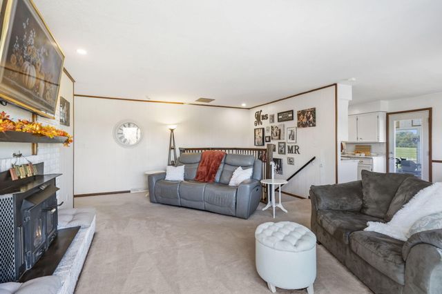 3259 W Farm Rd 60, Springfield, MO 65803