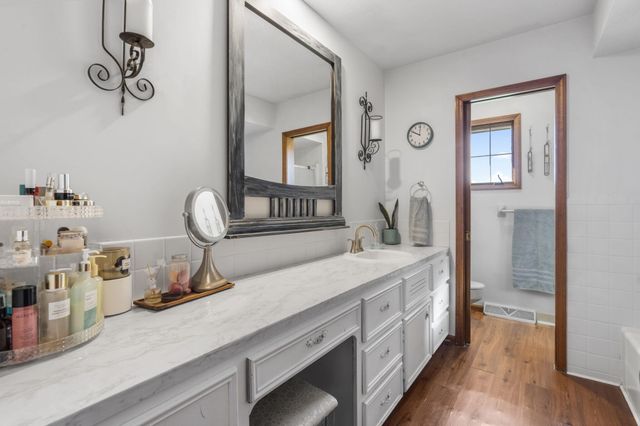 3259 W Farm Rd 60, Springfield, MO 65803