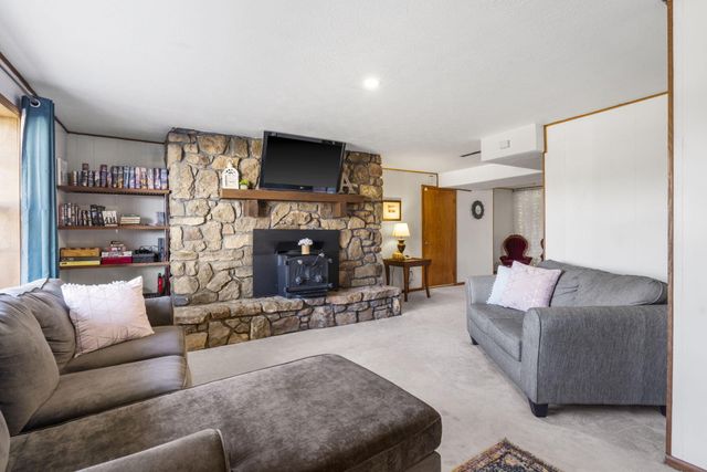 3259 W Farm Rd 60, Springfield, MO 65803