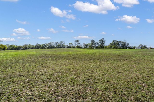 3259 W Farm Rd 60, Springfield, MO 65803