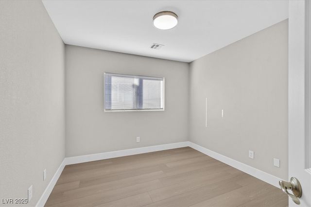 6486 Robusta Court, Las Vegas, NV 89141