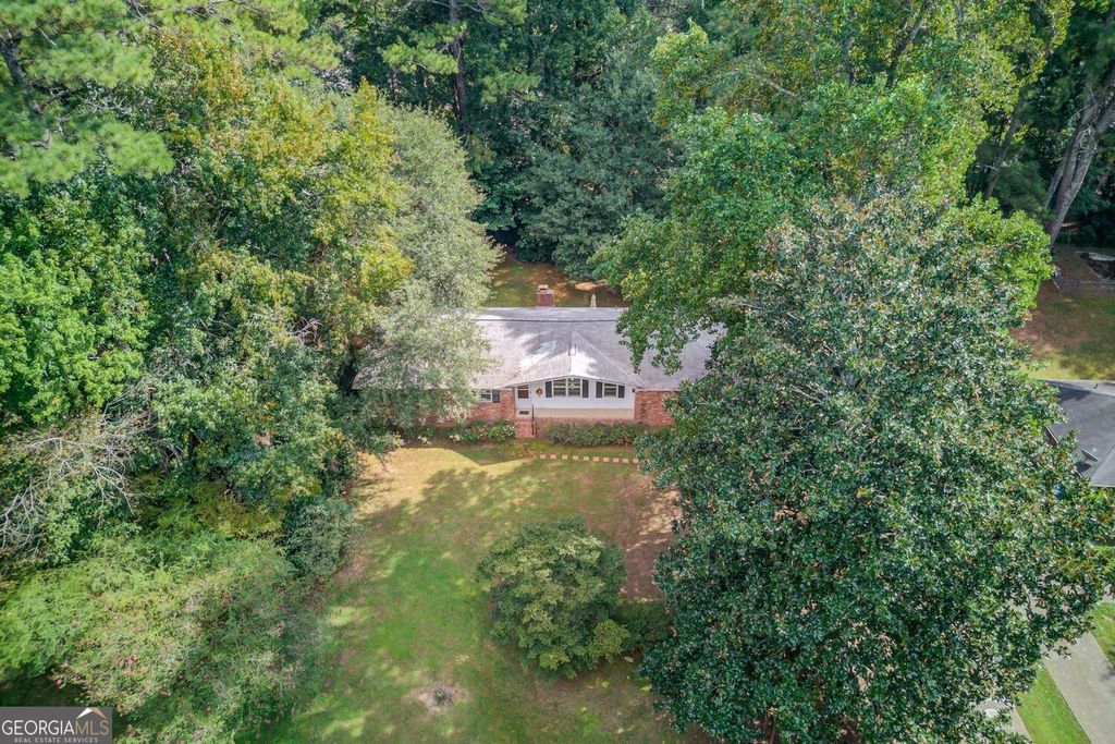 4464 Francis Court SW, Lilburn, GA 30047 — photo 3
