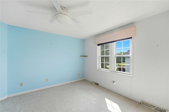 2850 Amsdell Road 21, Hamburg, NY 14075