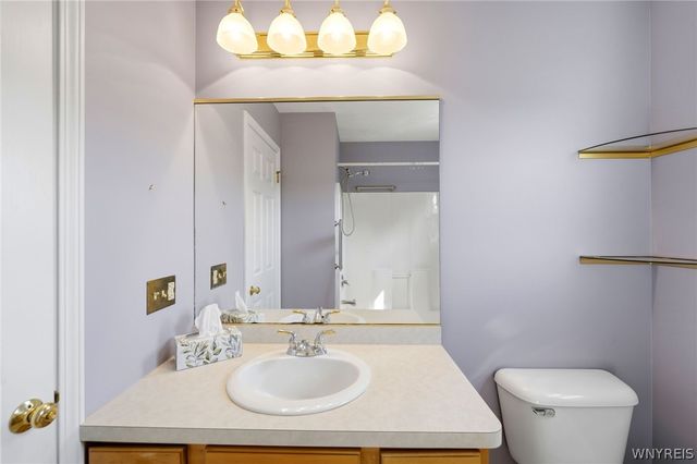 2850 Amsdell Road 21, Hamburg, NY 14075