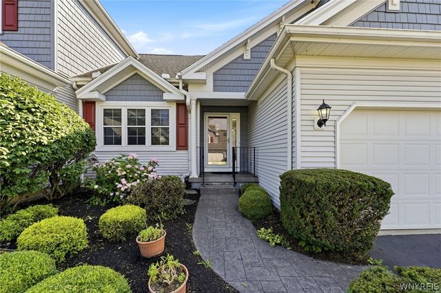 2850 Amsdell Road 21, Hamburg, NY 14075