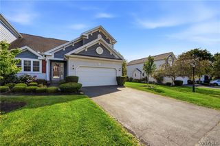 2850 Amsdell Road 21, Hamburg, NY 14075