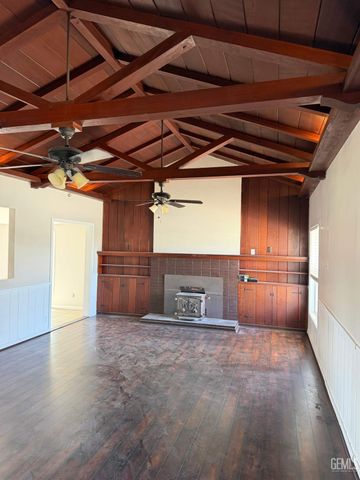 710 Cantleberry Lane, Bakersfield, CA 93304