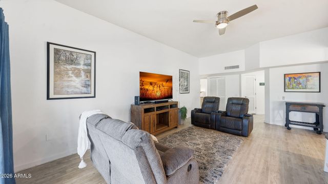 10308 W SUTTERS GOLD Lane, Sun City, AZ 85351