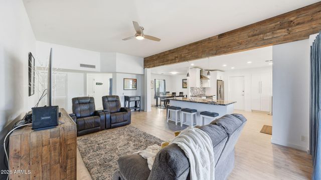 10308 W SUTTERS GOLD Lane, Sun City, AZ 85351