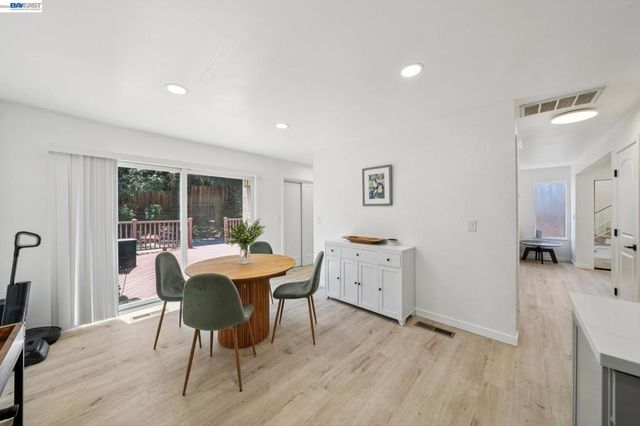 1200 Shaddick Dr, Antioch, CA 94509