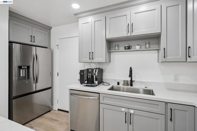 1200 Shaddick Dr, Antioch, CA 94509