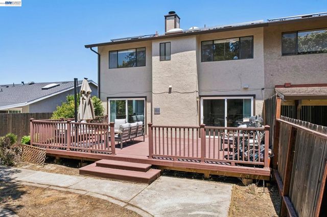 1200 Shaddick Dr, Antioch, CA 94509
