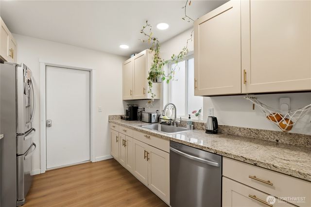 3631 W F Street, Bremerton, WA 98312