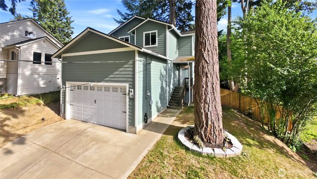 3631 W F Street, Bremerton, WA 98312