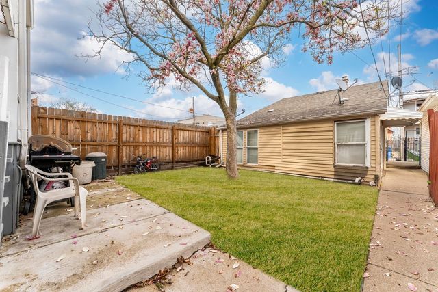 2223 N Mason Avenue, Chicago, IL 60639