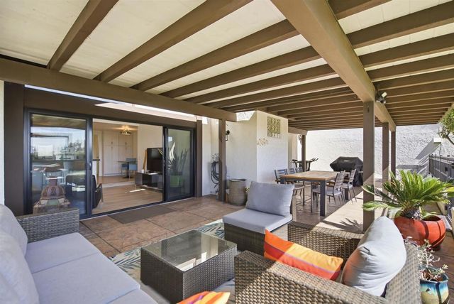 633 Camino Ynez, Solana Beach, CA 92075