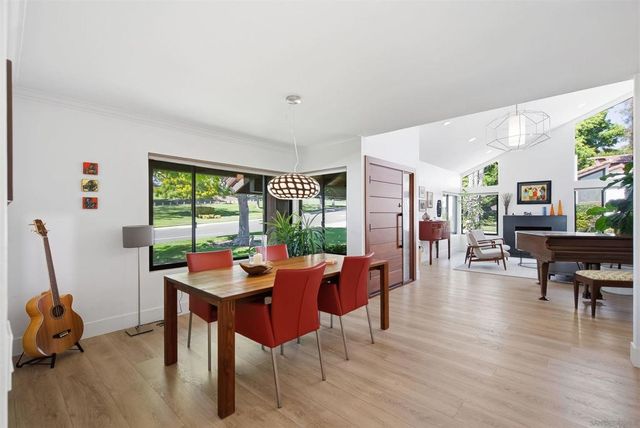 633 Camino Ynez, Solana Beach, CA 92075
