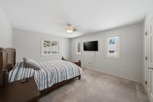 16754 Pineview Drive, Homer Glen, IL 60491