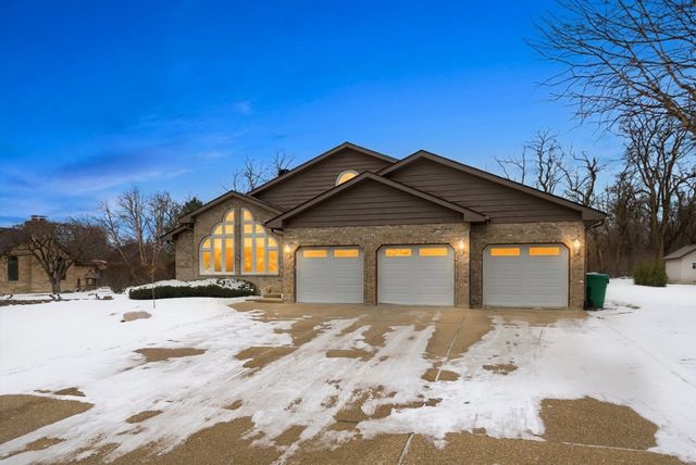 16754 Pineview Drive, Homer Glen, IL 60491