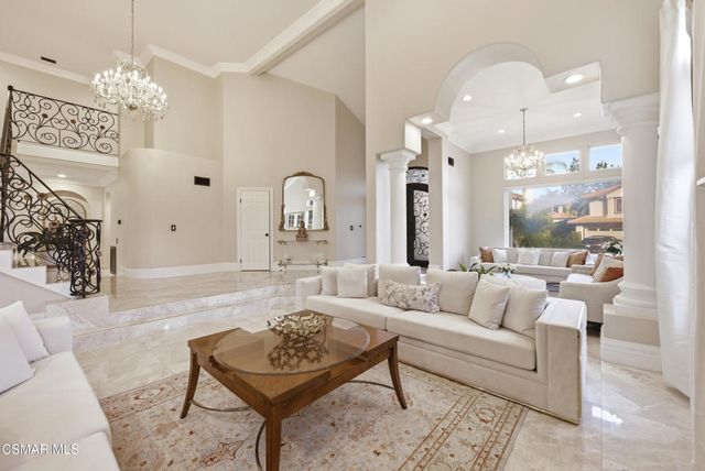 2605 Grandoaks Drive, Westlake Village, CA 91361