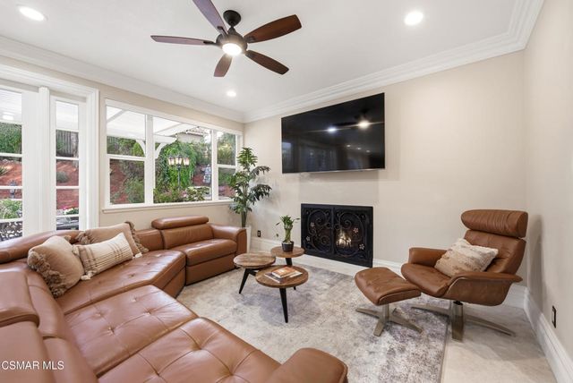 2605 Grandoaks Drive, Westlake Village, CA 91361