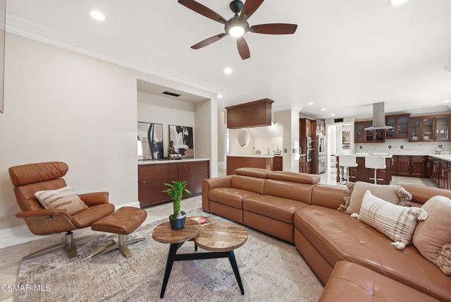 2605 Grandoaks Drive, Westlake Village, CA 91361