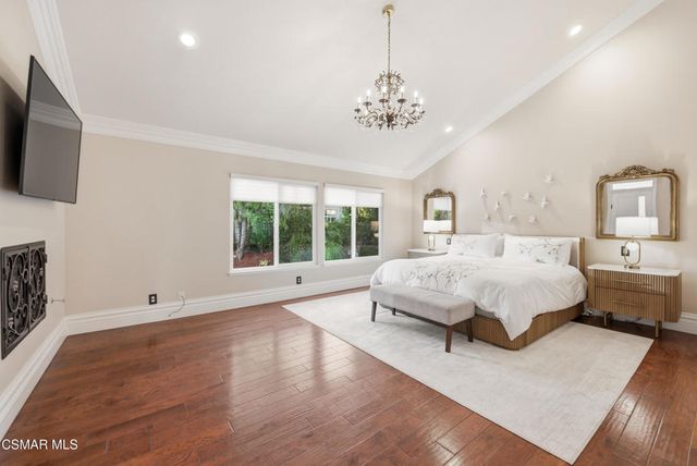 2605 Grandoaks Drive, Westlake Village, CA 91361