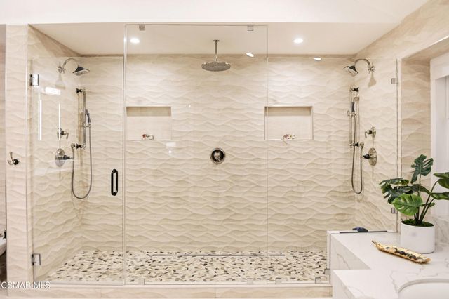 2605 Grandoaks Drive, Westlake Village, CA 91361