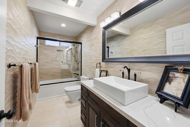 2605 Grandoaks Drive, Westlake Village, CA 91361