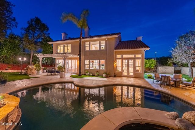 2605 Grandoaks Drive, Westlake Village, CA 91361