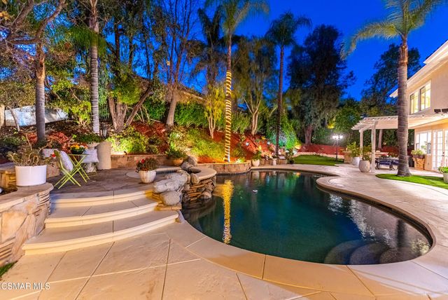 2605 Grandoaks Drive, Westlake Village, CA 91361