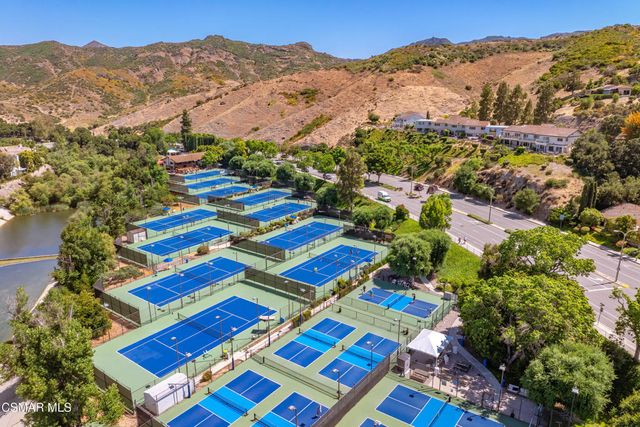 2605 Grandoaks Drive, Westlake Village, CA 91361