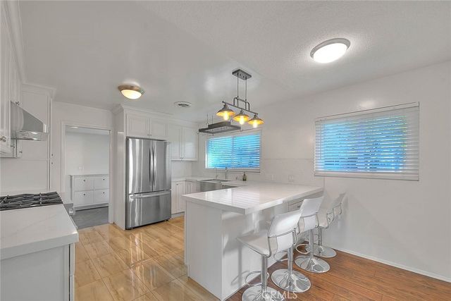 739 E Navilla, Covina, CA 91723