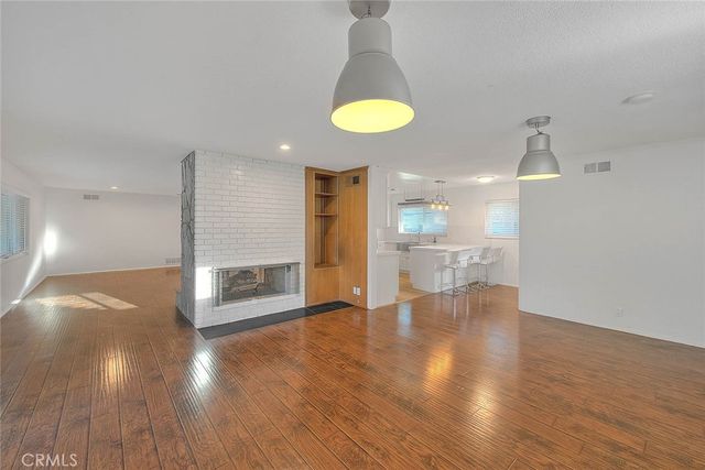 739 E Navilla, Covina, CA 91723