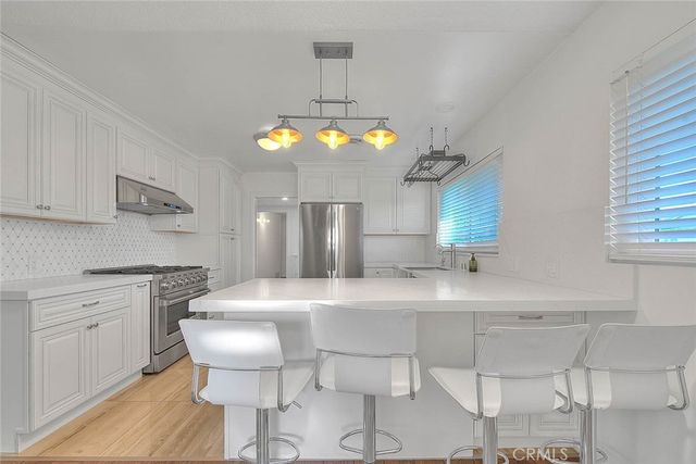 739 E Navilla, Covina, CA 91723