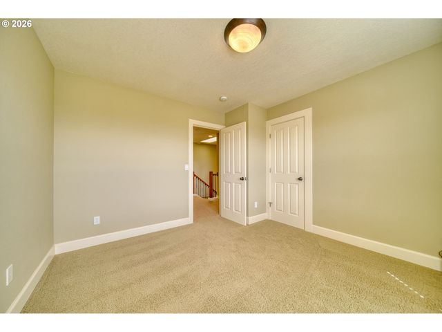 52831 Nw FIVE PEAK Ter, Scappoose, OR 97056